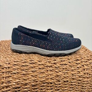 Skechers Shoes Women’s 8.5 Raggae Fest Relaxed Fit Slip On Sneakers Blue 158389